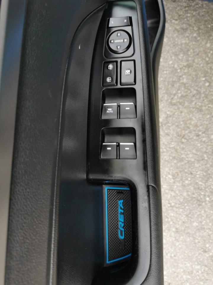 2018 Hyundai Elantra SEL * SUNROOF *PRICE TO SELL NICE BLUE - Photo #21