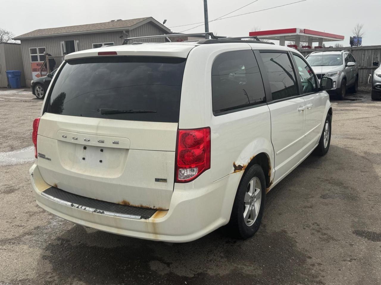 2012 Dodge Grand Caravan SXT, ALLOYS, STOWNGO, RUNS WELL, AS IS SPECIAL - Photo #6