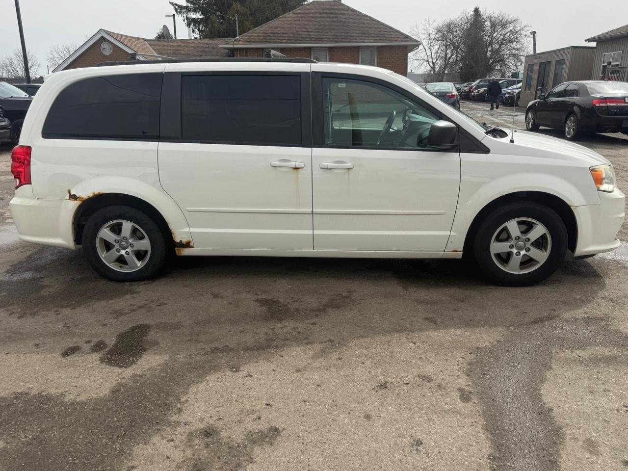 2012 Dodge Grand Caravan SXT, ALLOYS, STOWNGO, RUNS WELL, AS IS SPECIAL - Photo #7