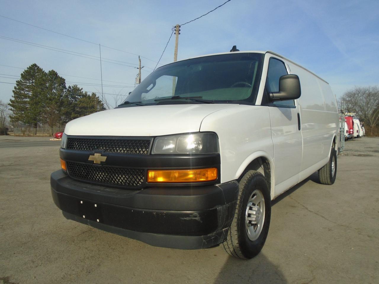 Used 2018 Chevrolet Express 2500 G2500 RWD 155 for sale in Fenwick, ON