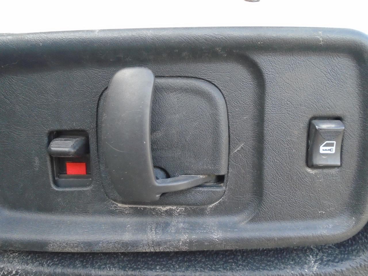 2018 Chevrolet Express 2500 Extended G2500 RWD 155 - Photo #15