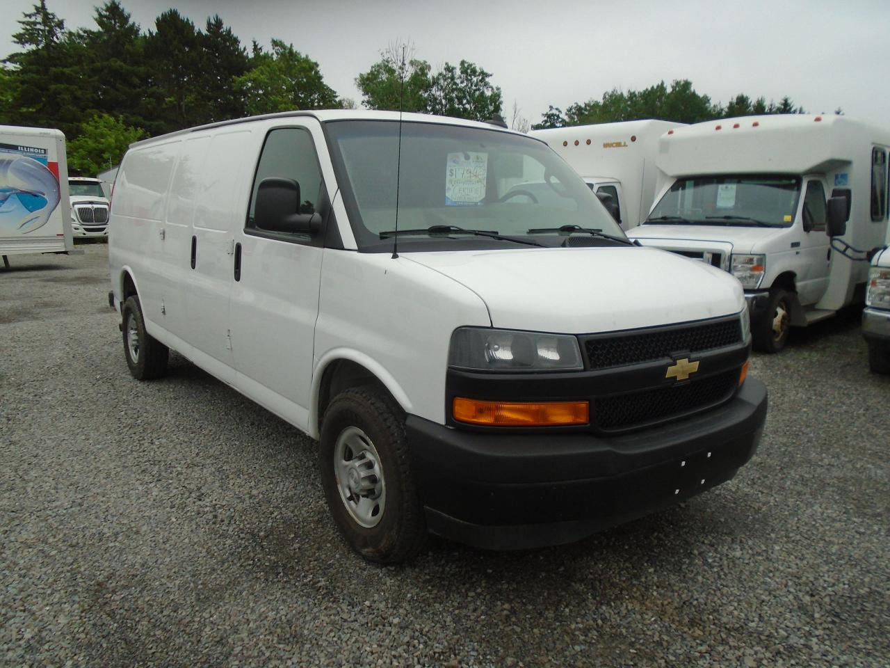 2018 Chevrolet Express 2500 Extended G2500 RWD 155 - Photo #3