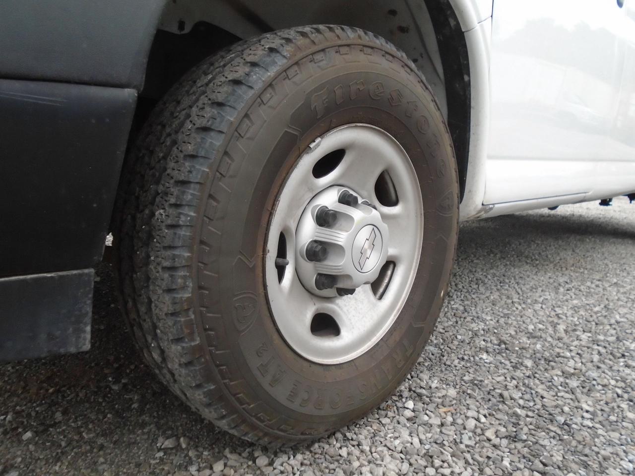 2018 Chevrolet Express 2500 Extended G2500 RWD 155 - Photo #27