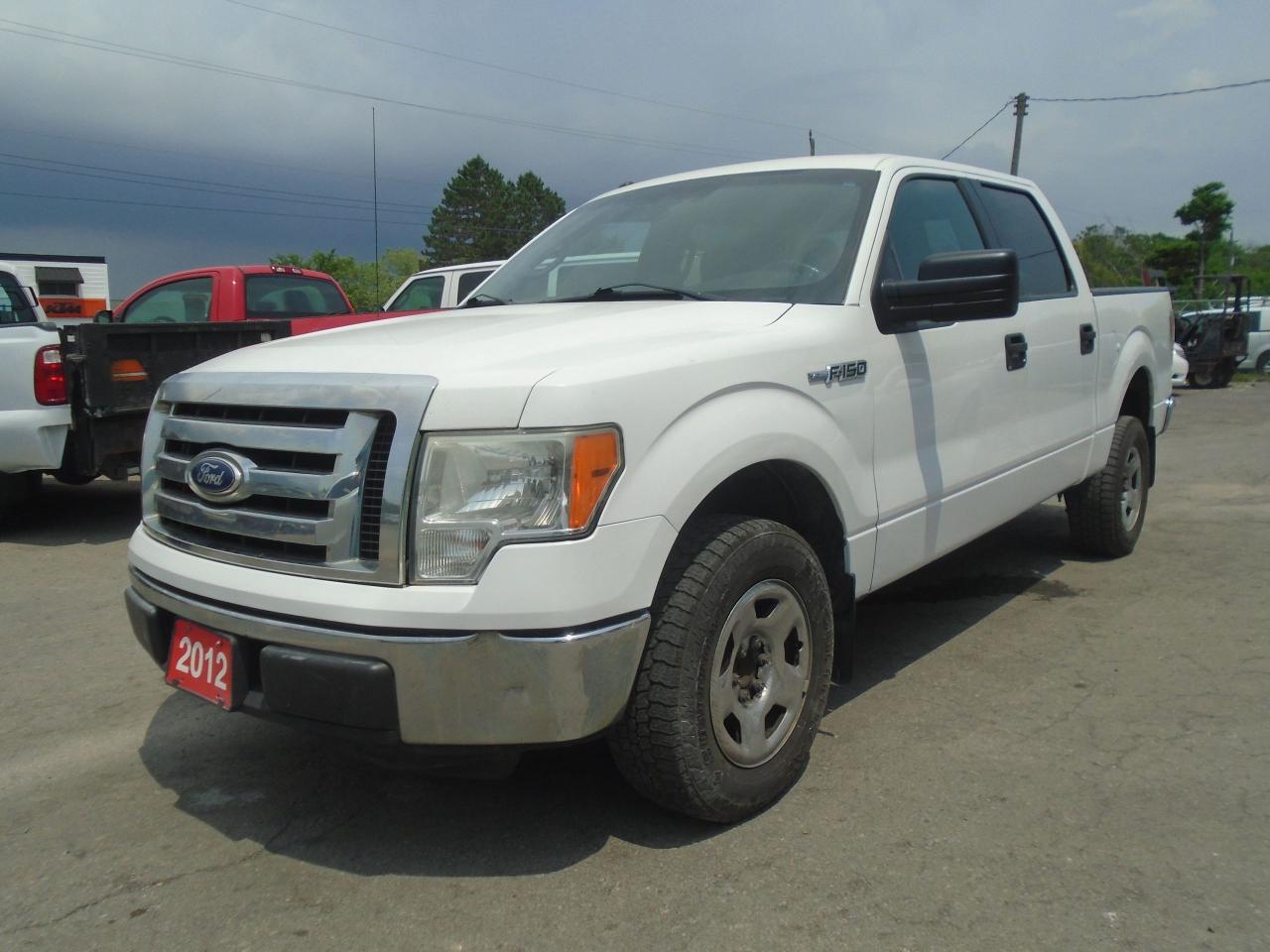 2012 Ford F-150 2WD Supercrew 145  XLT - Photo #2