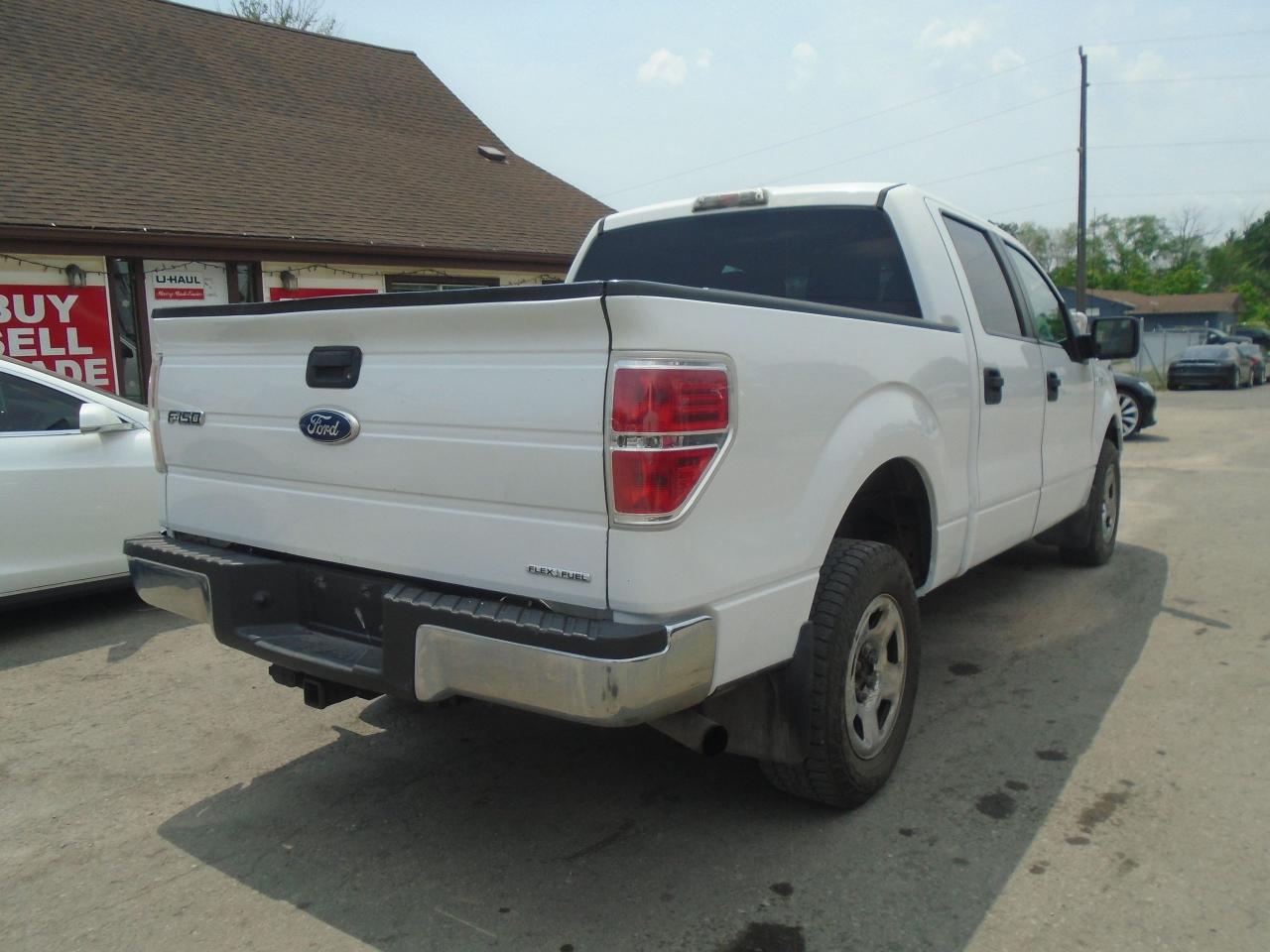 2012 Ford F-150 2WD Supercrew 145  XLT - Photo #6
