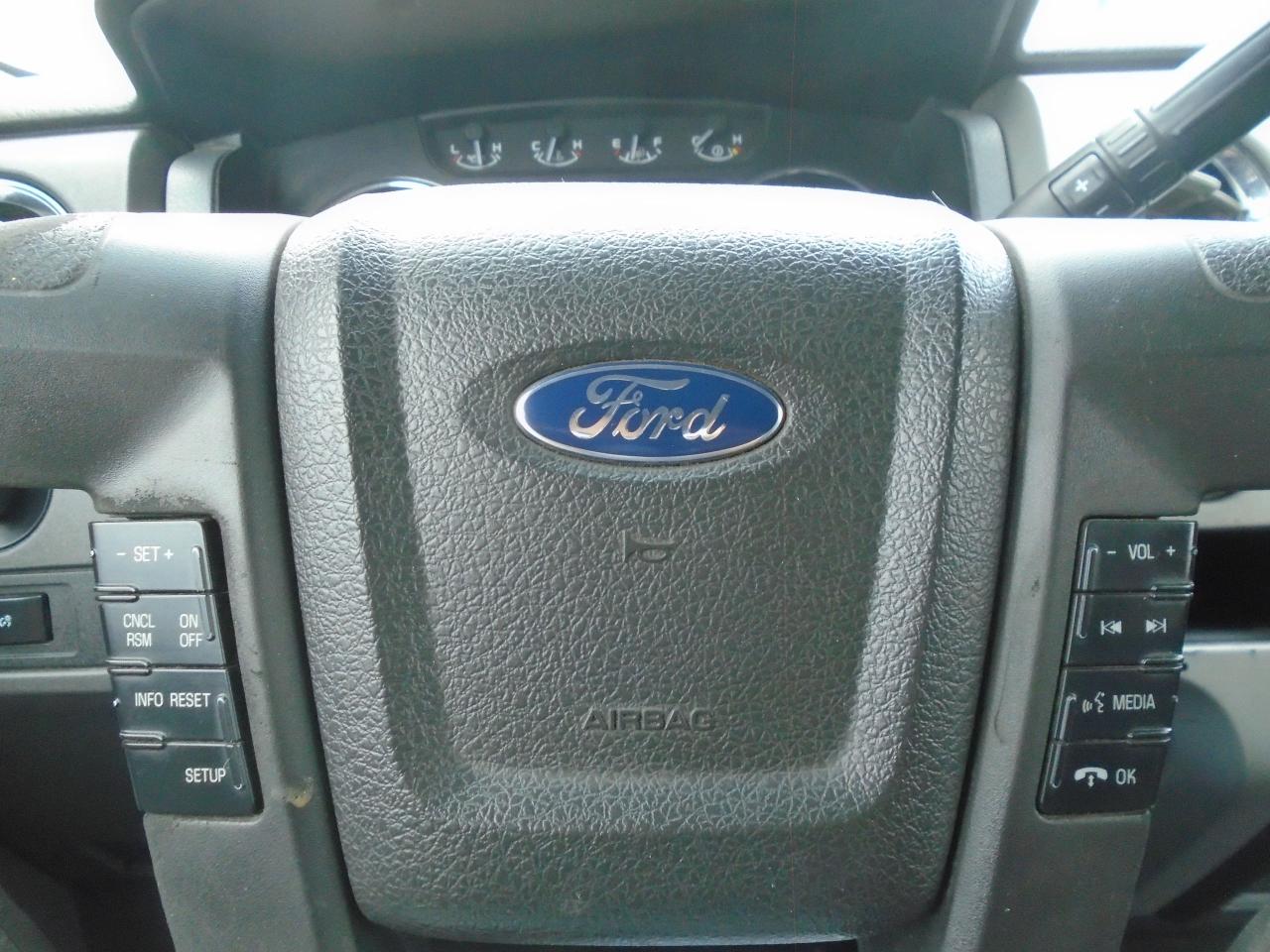 2012 Ford F-150 2WD Supercrew 145  XLT - Photo #12