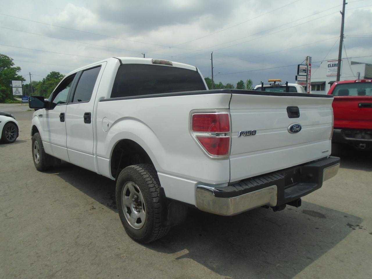 2012 Ford F-150 2WD Supercrew 145  XLT - Photo #8