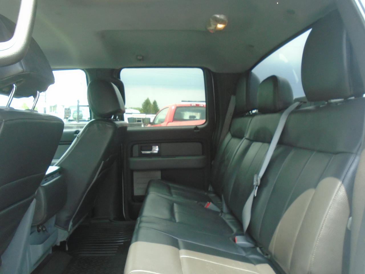 2012 Ford F-150 2WD Supercrew 145  XLT - Photo #17