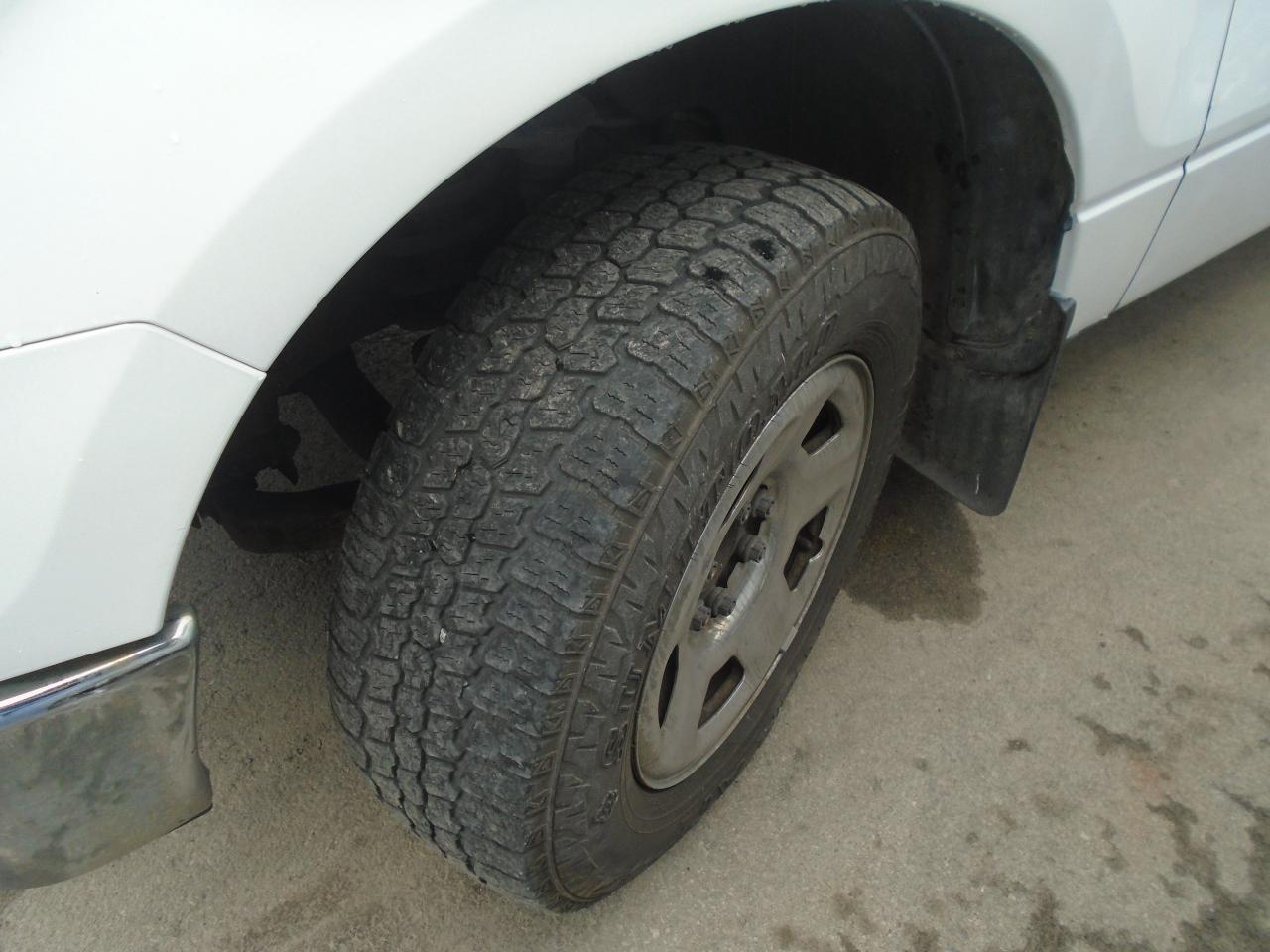 2012 Ford F-150 2WD Supercrew 145  XLT - Photo #22