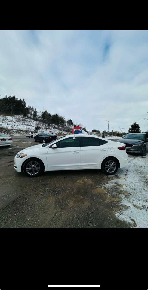 2018 Hyundai Elantra  - Photo #6