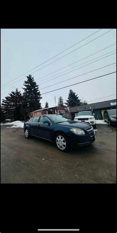 Used 2010 Chevrolet Malibu  for sale in Breslau, ON