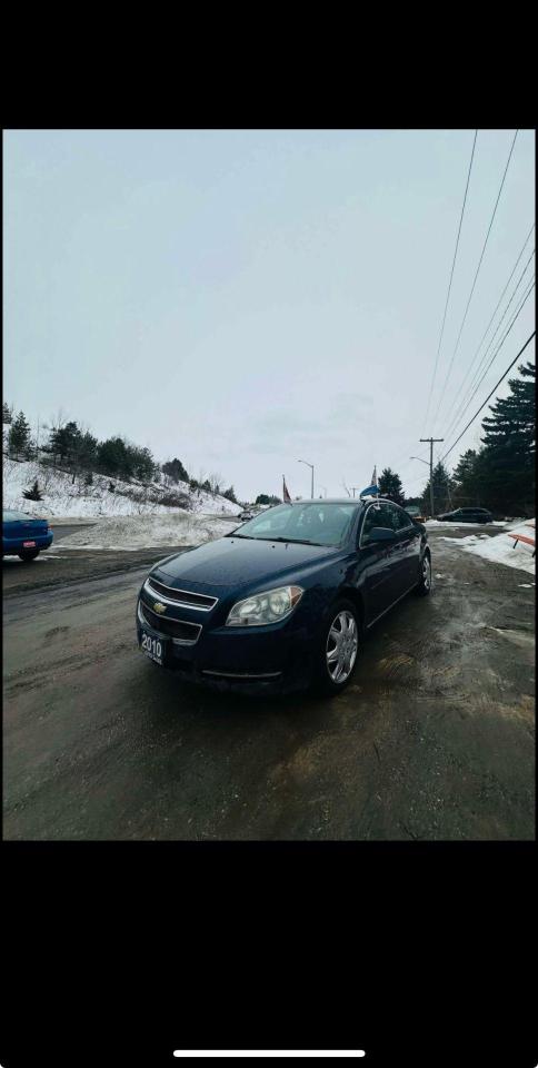 2010 Chevrolet Malibu  - Photo #7