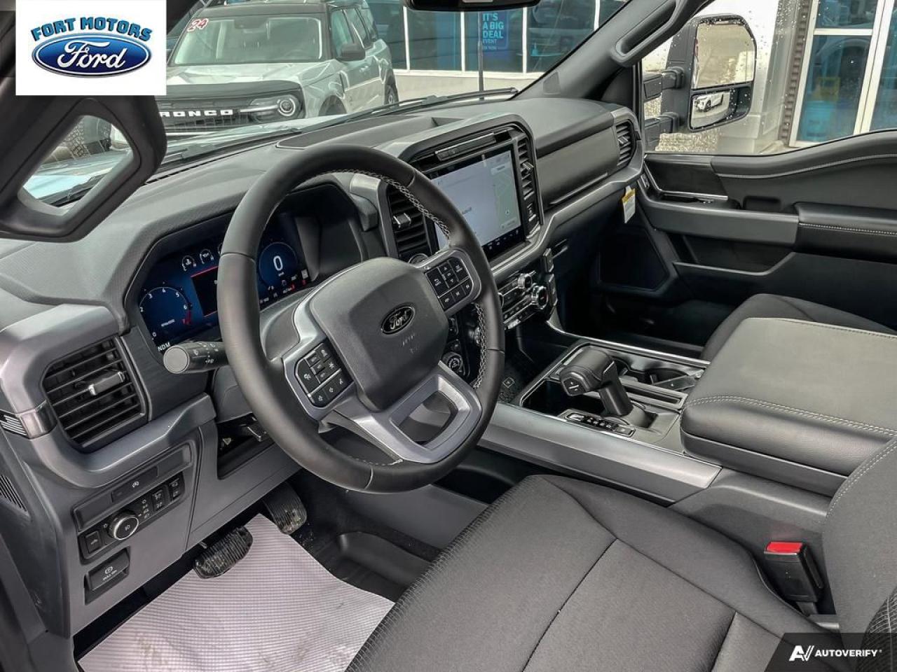 2025 Ford F-150 XLT Photo5