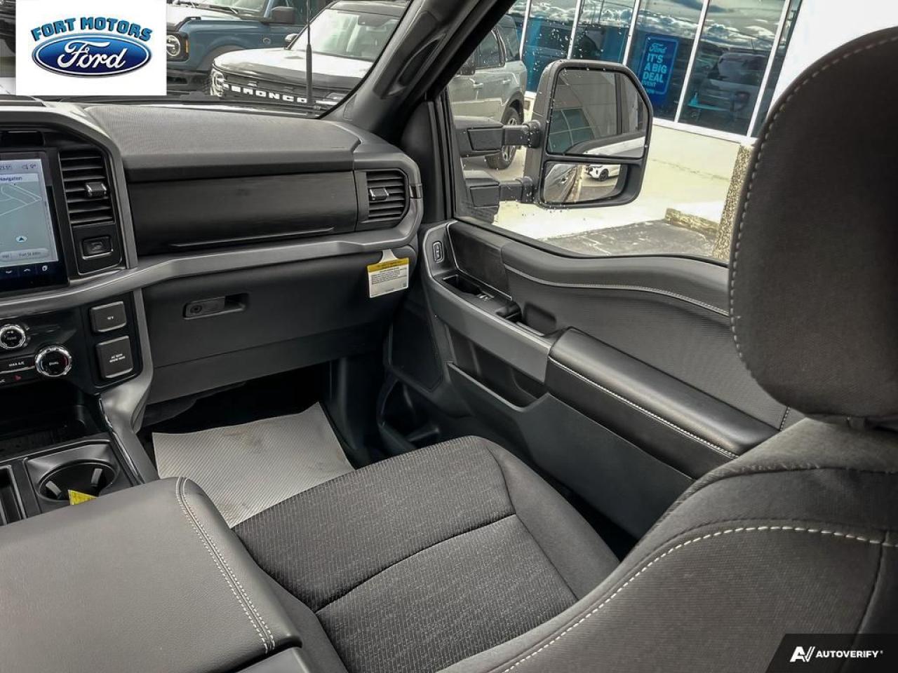 2025 Ford F-150 XLT Photo5
