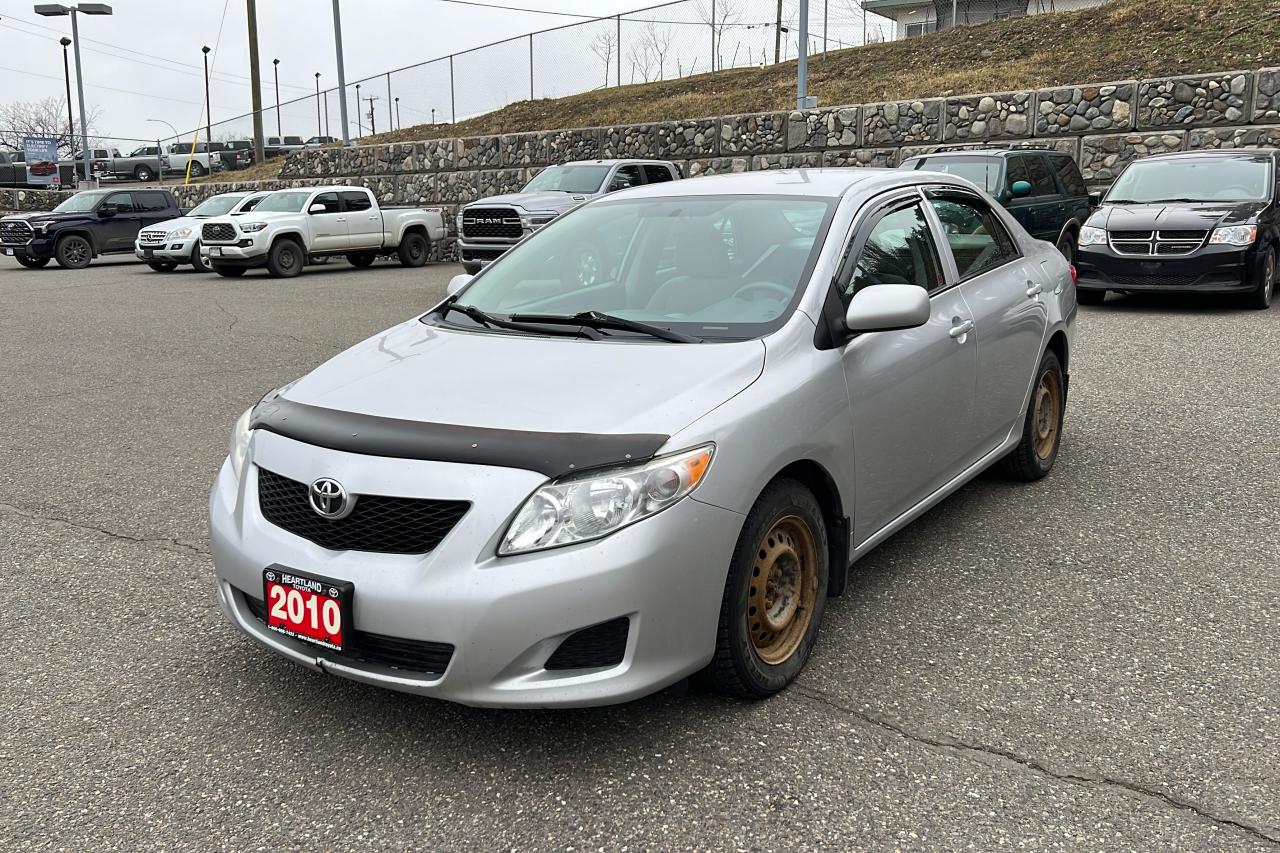 2010 Toyota Corolla /S/LE/XLE Base Photo2