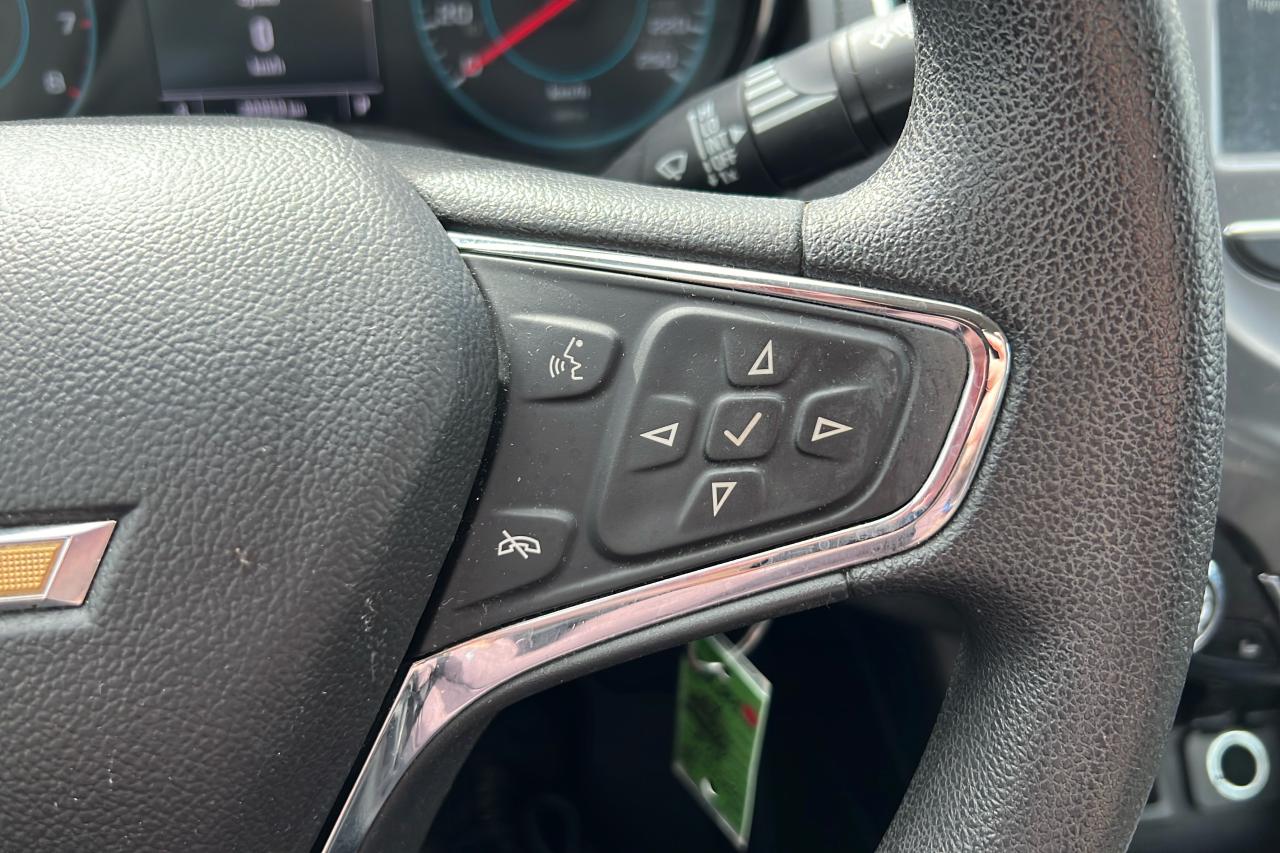 2018 Chevrolet Cruze LT Photo