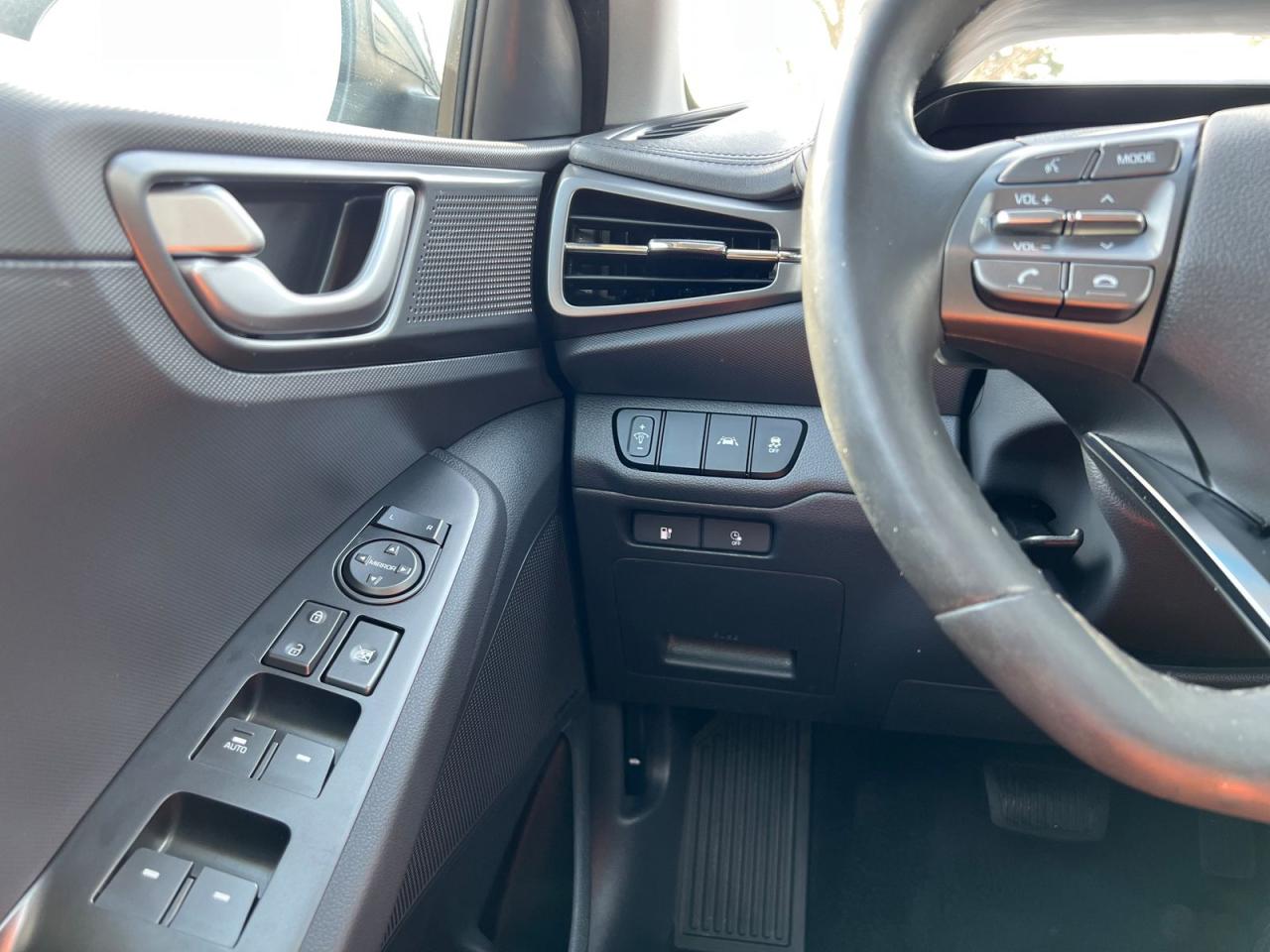 2020 Hyundai IONIQ Electric Preferred - Photo #19