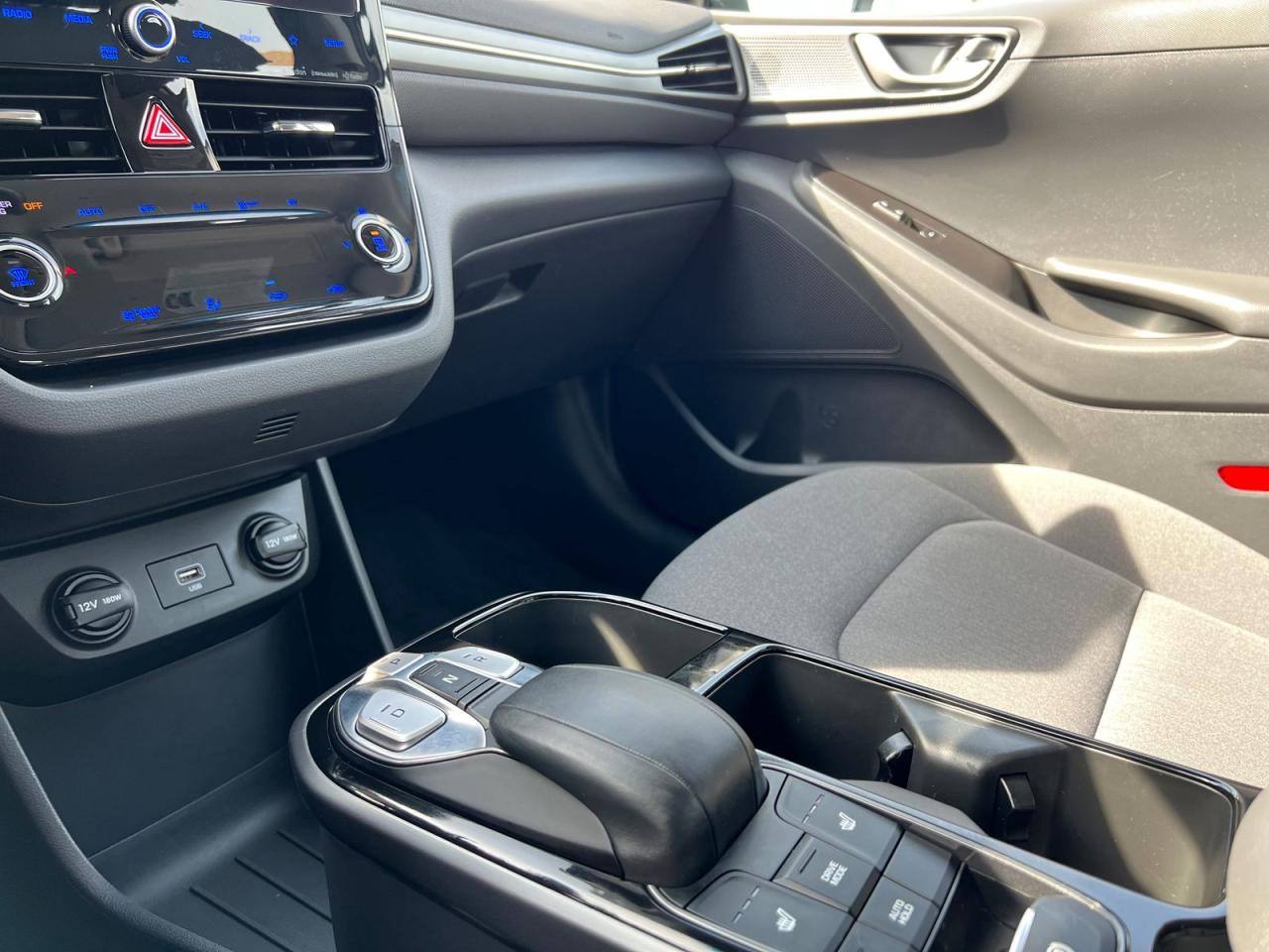 2020 Hyundai IONIQ Electric Preferred - Photo #23