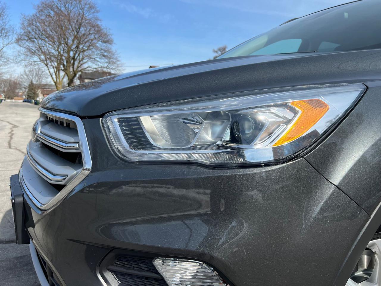 2018 Ford Escape SEL 4WD - Photo #7