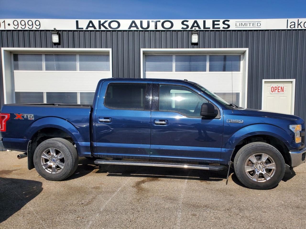 2016 Ford F-150 XLT SUPERCREW 4X4 5.0L V8 - Photo #2