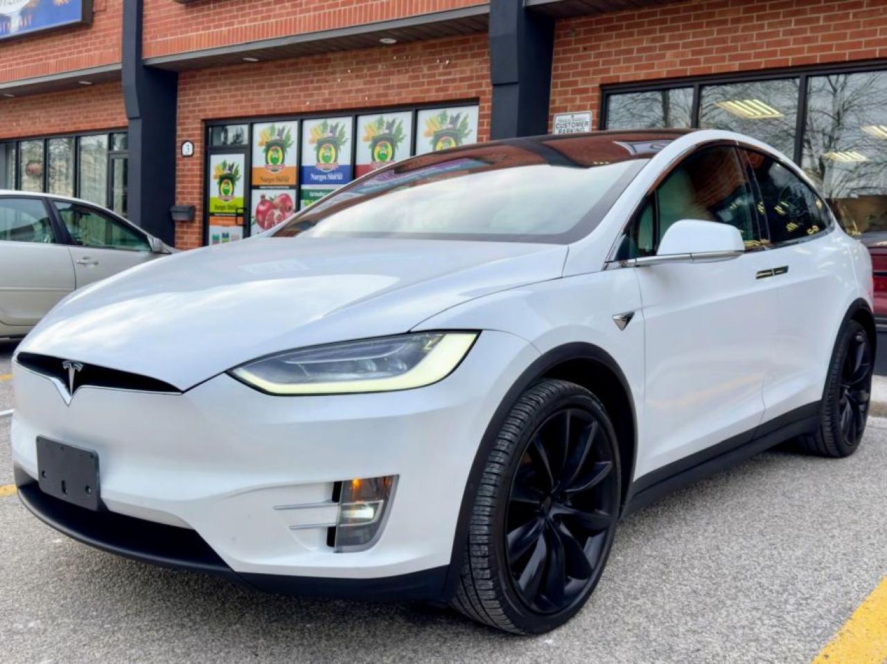 Used 2021 Tesla Model X Long Range Plus for sale in Concord, ON