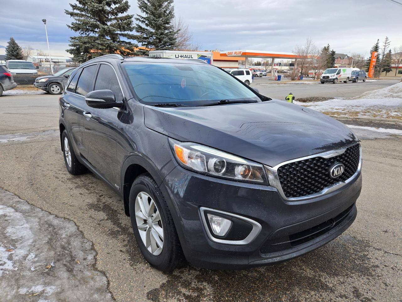 Used 2016 Kia Sorento AWD 4dr 2.0L Turbo LX+ | ALL CREDIT ACCEPTED!! for sale in Airdrie, AB