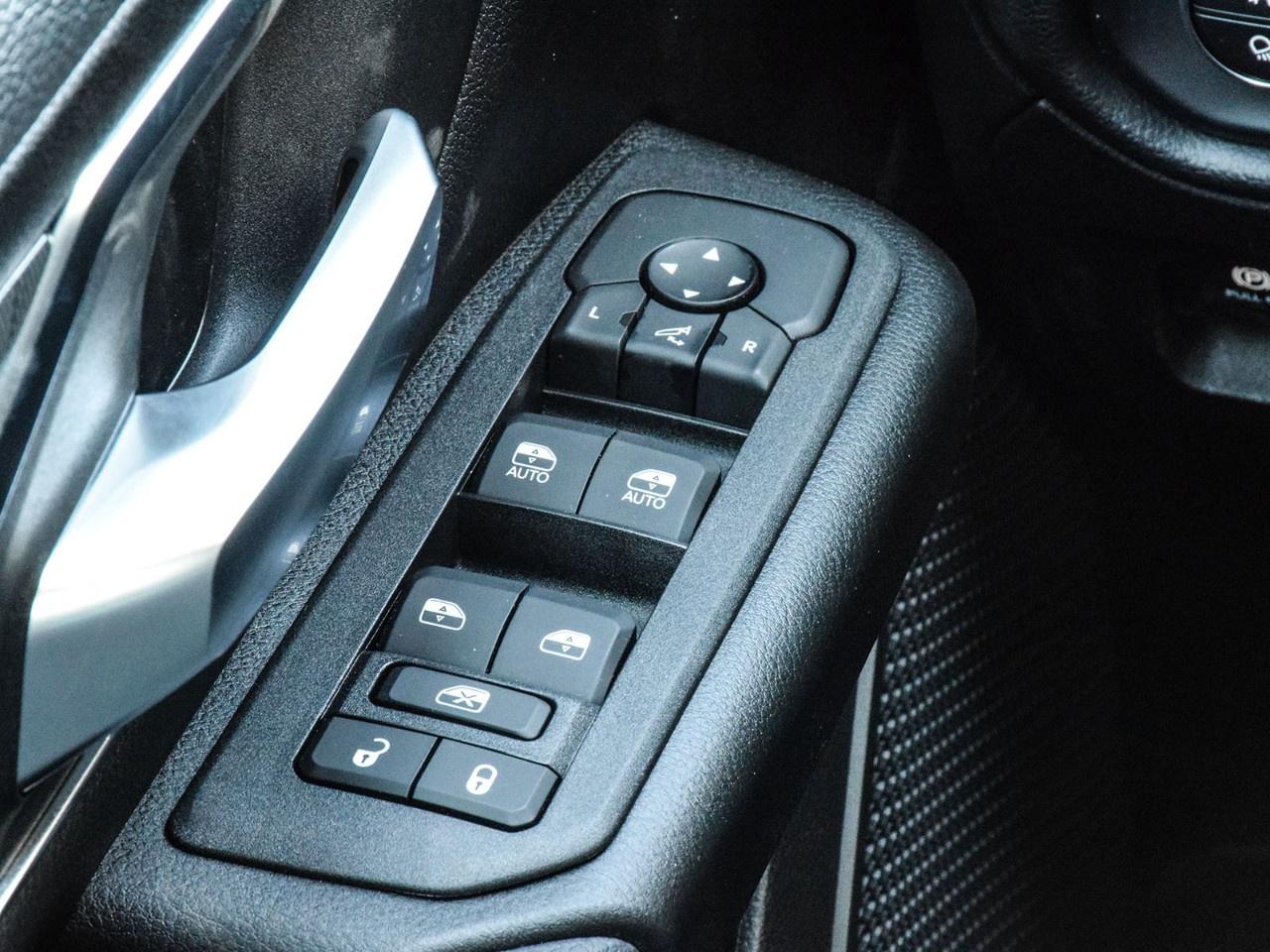 2025 RAM 1500 Big Horn 4x4 Crew Cab 5'7" Box Photo