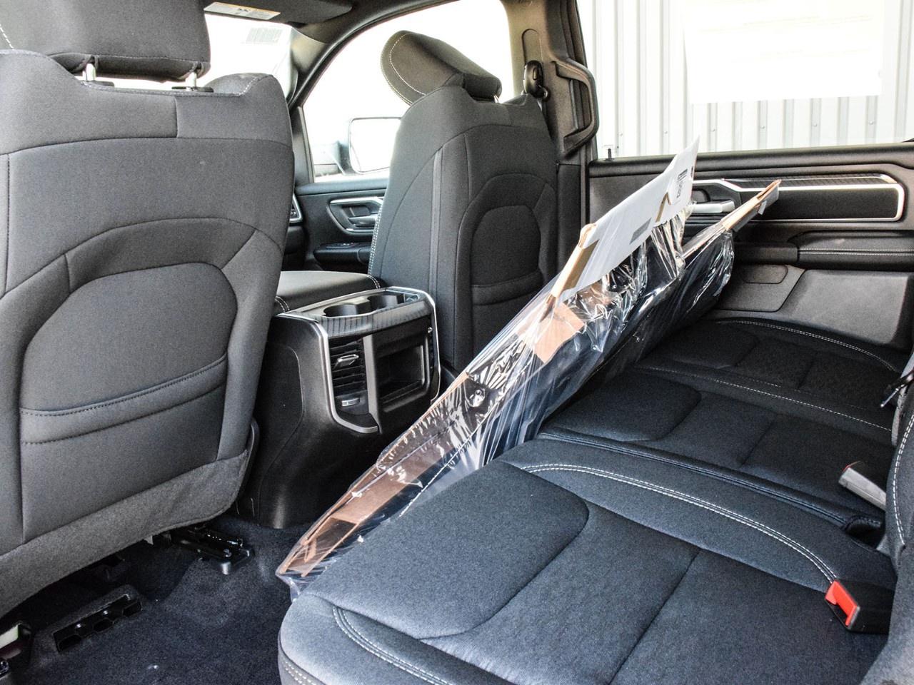 2025 RAM 1500 Big Horn 4x4 Crew Cab 5'7" Box Photo