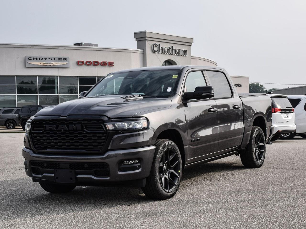 New 2025 RAM 1500 SPORT 4X4 CREW CAB 5'7