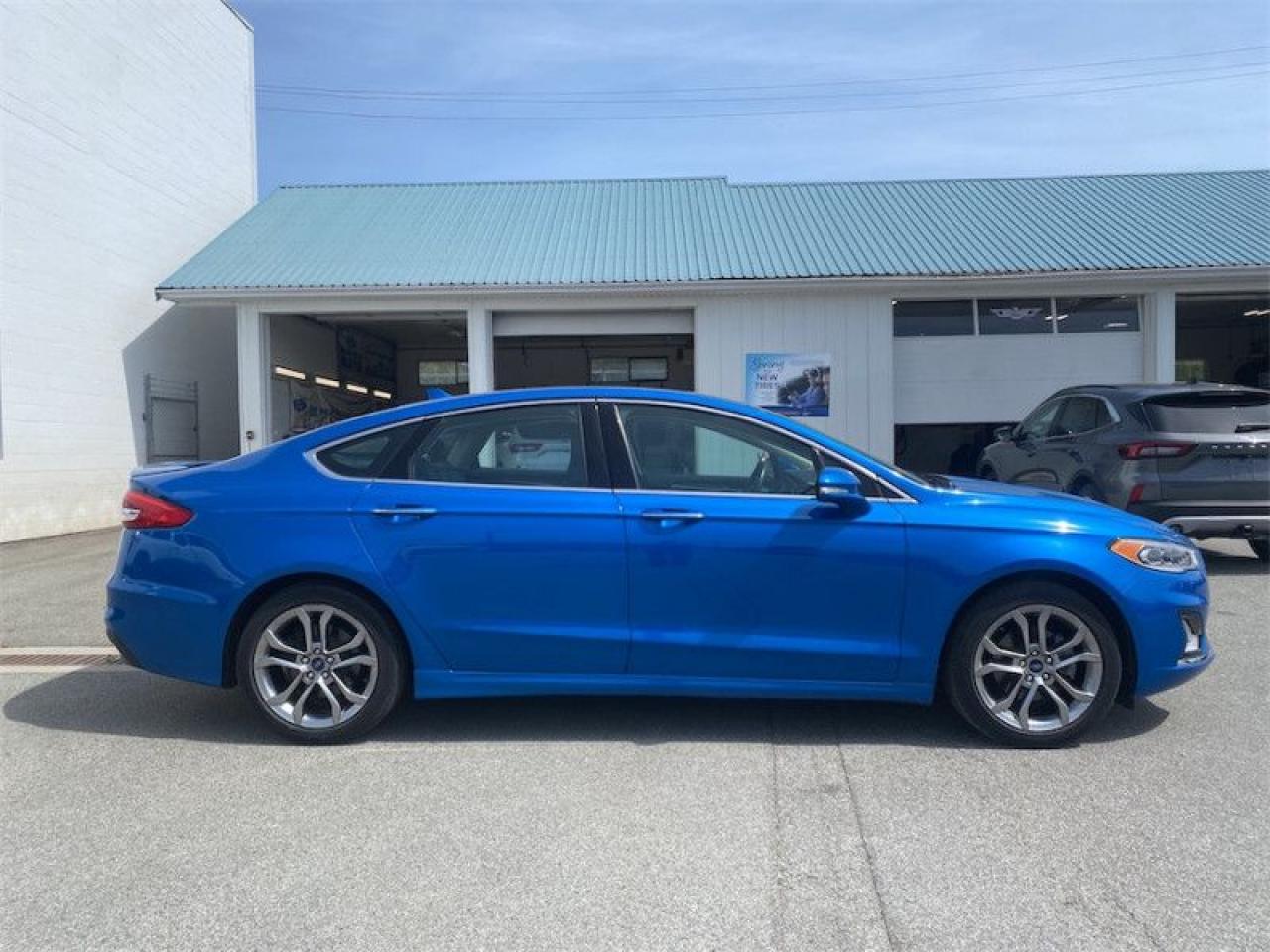 2020 Ford Fusion Hybrid Titanium  - Leather Seats Photo5