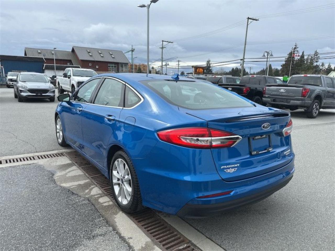 2020 Ford Fusion Hybrid Titanium  - Leather Seats Photo