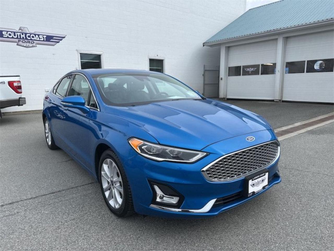 2020 Ford Fusion Hybrid Titanium  - Leather Seats Photo5