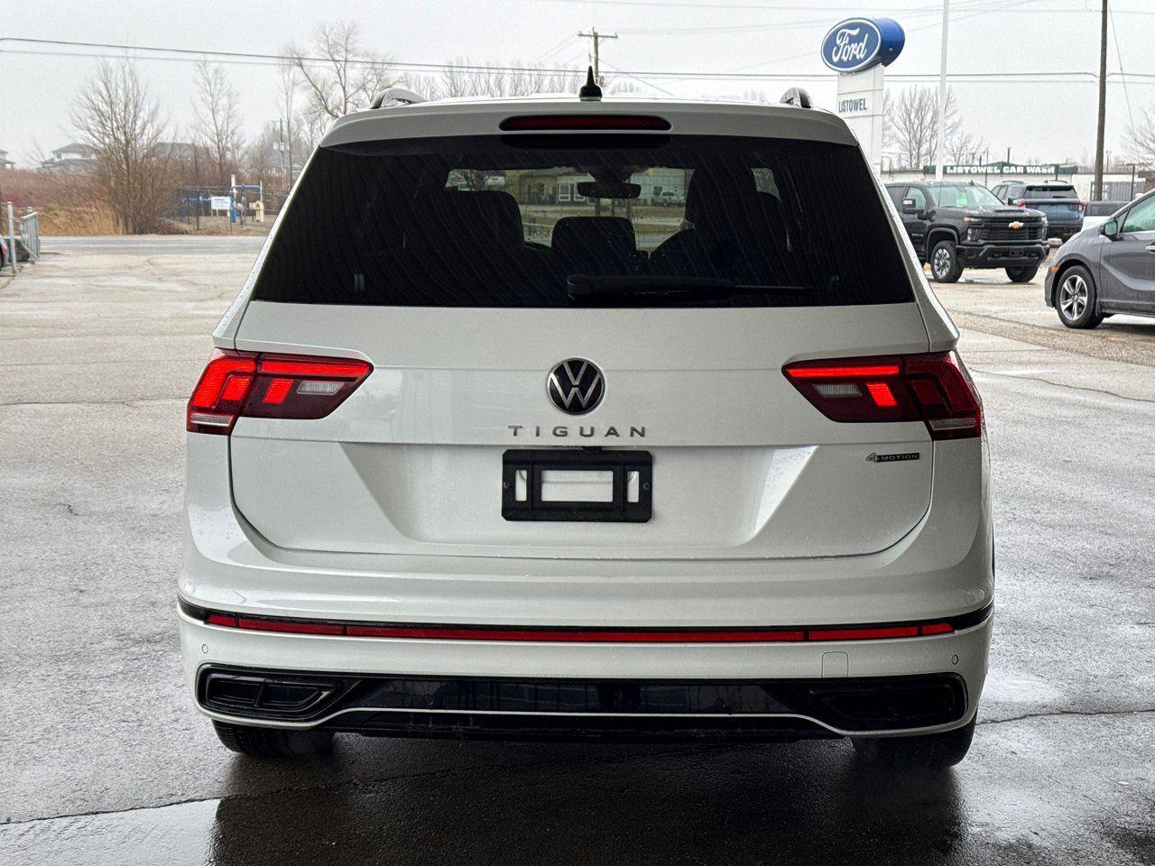 2024 Volkswagen Tiguan  - Photo #6
