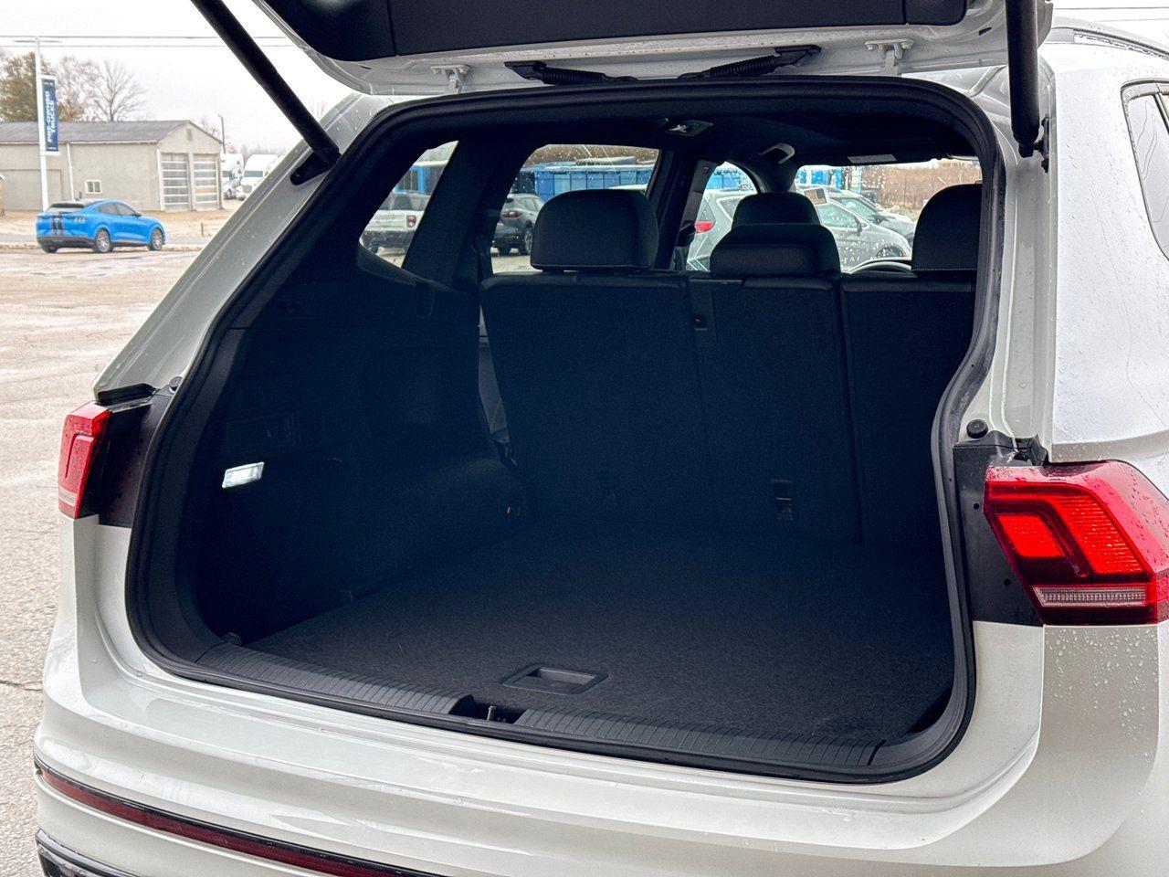 2024 Volkswagen Tiguan  - Photo #27