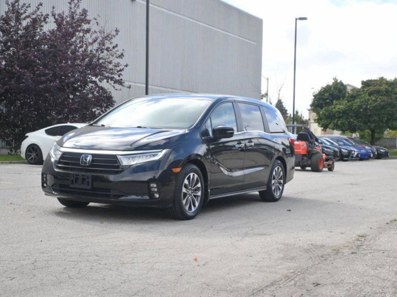 Used 2022 Honda Odyssey EX-L RES | DVD | Leather | Sunroof | Heated Steering + Seats | Adaptive Cruise | and More ! for sale in Guelph, ON