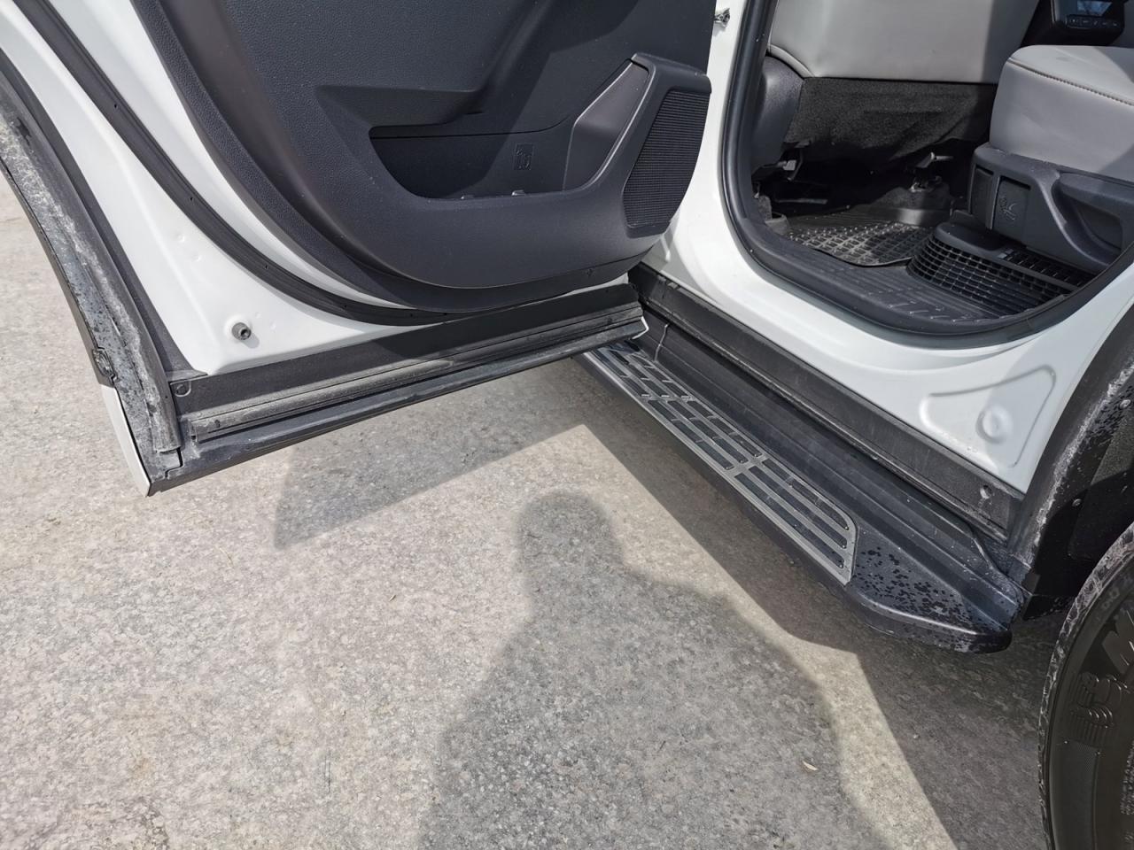 2023 Toyota Highlander HYBRID AWD - Photo #15