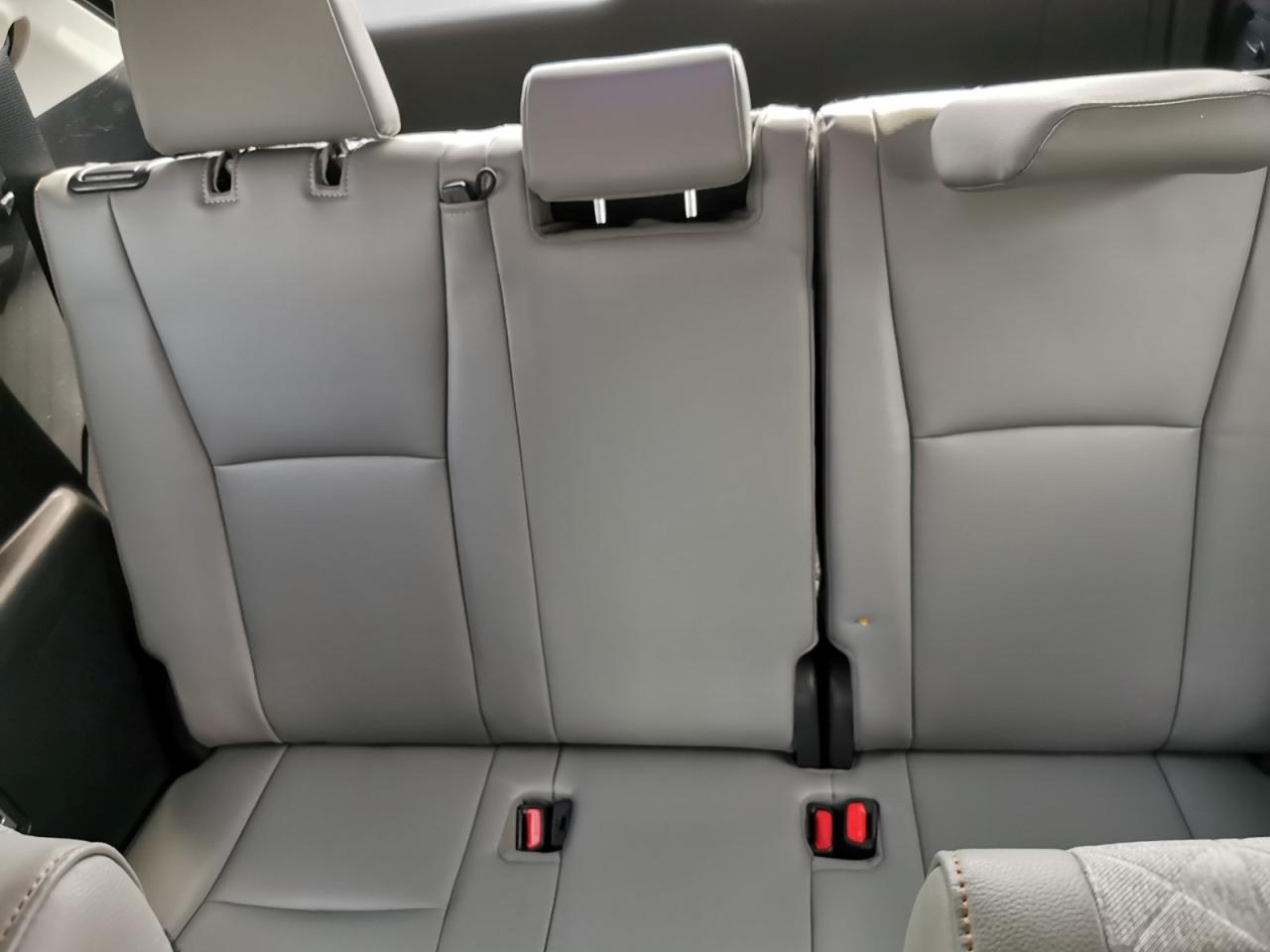 2023 Toyota Highlander HYBRID AWD - Photo #16