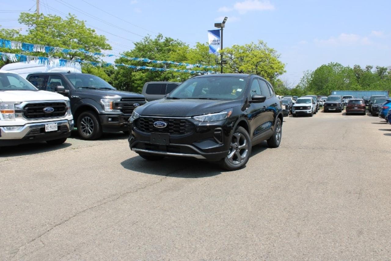 2025 Ford Escape ST-Line Photo3