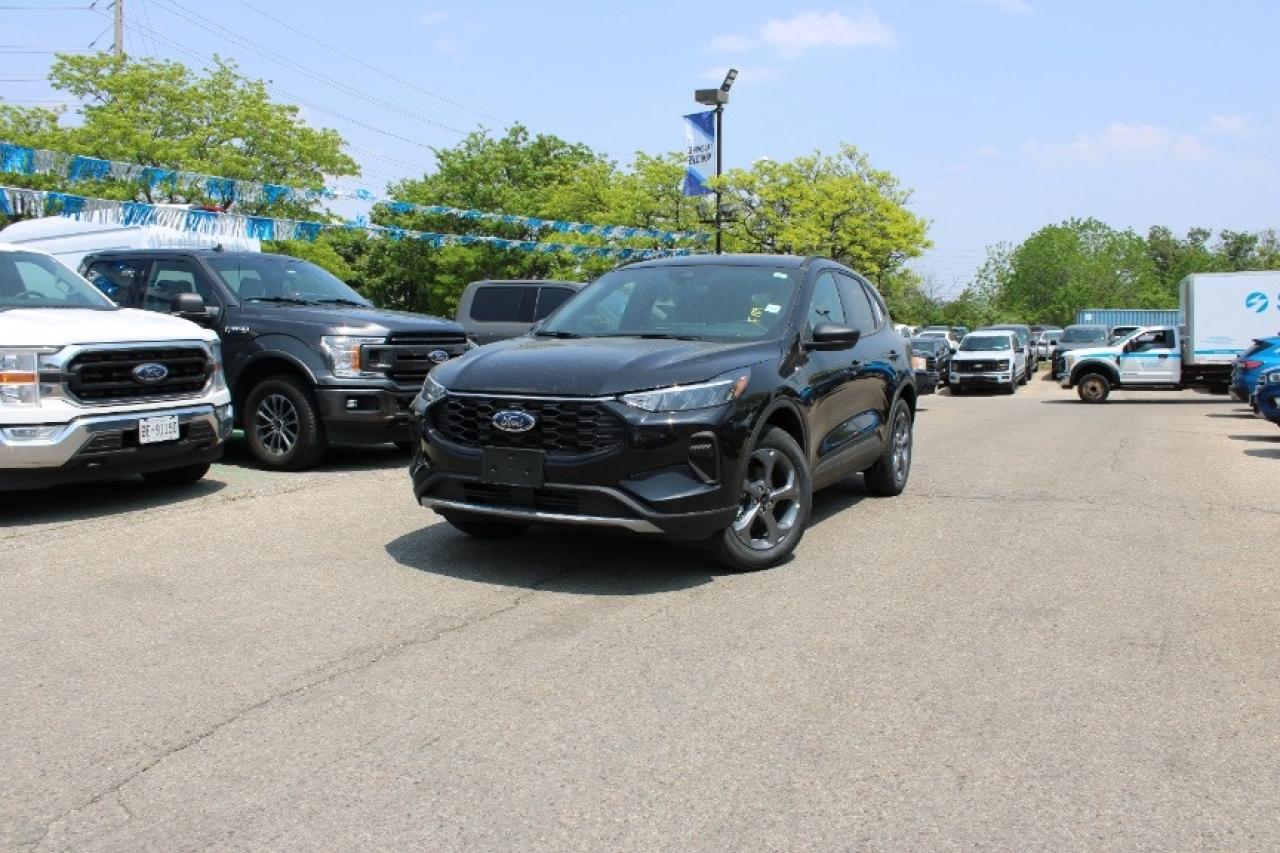 2025 Ford Escape ST-Line Photo