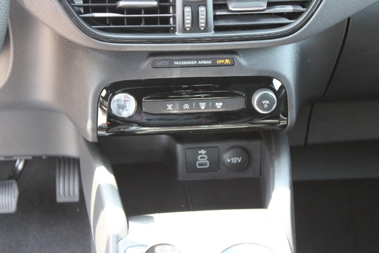 2025 Ford Escape ST-Line Photo