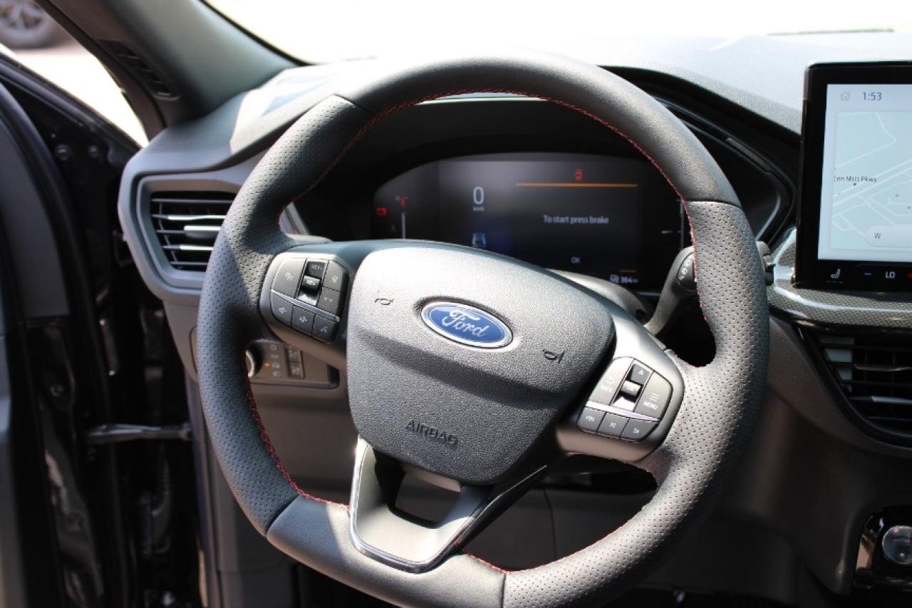 2025 Ford Escape ST-Line Photo