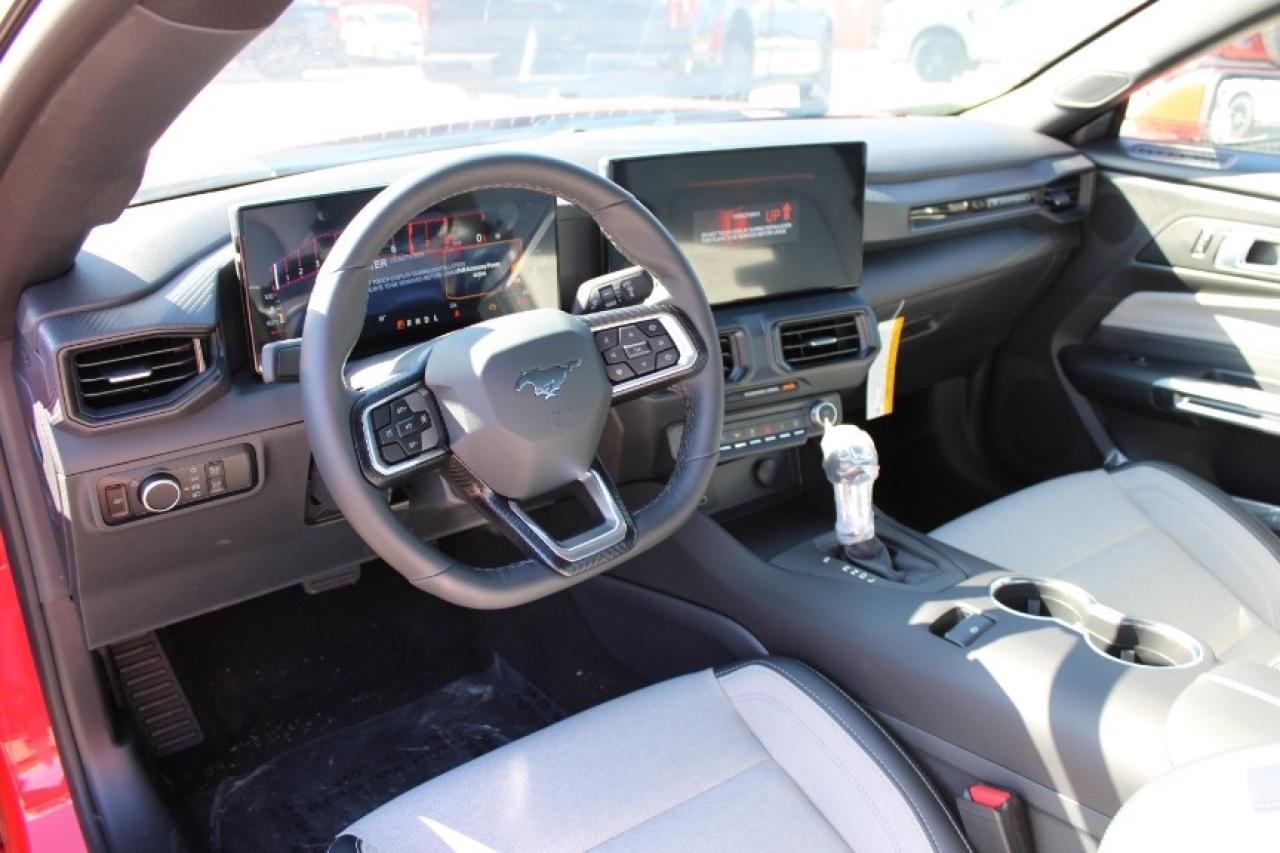 2025 Ford Mustang EcoBoost Fastback Photo