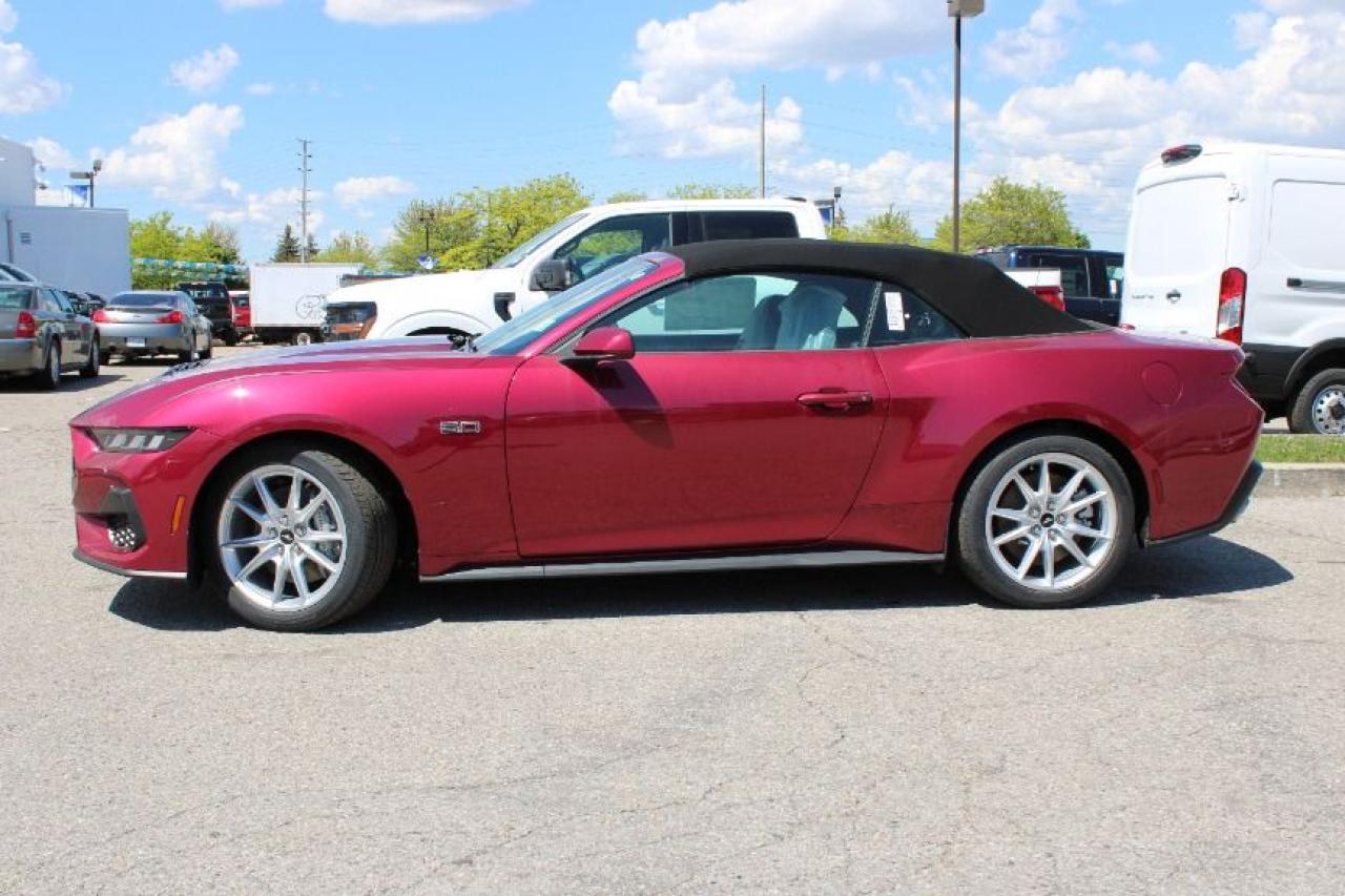 2025 Ford Mustang GT Premium Convertible Photo2