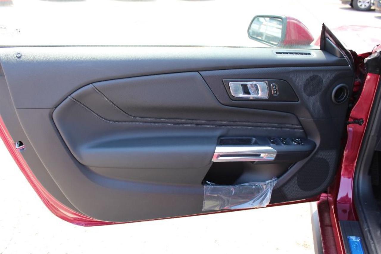 2025 Ford Mustang GT Premium Convertible Photo