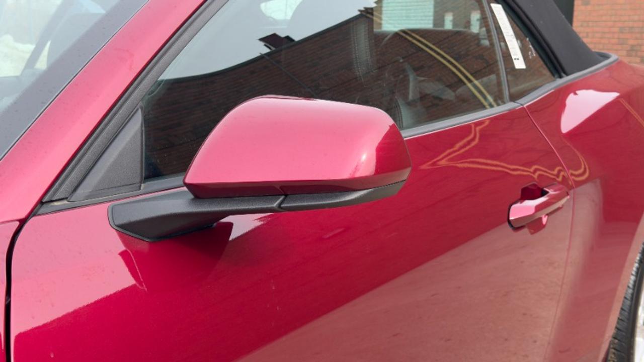 2025 Ford Mustang GT Premium Convertible Photo