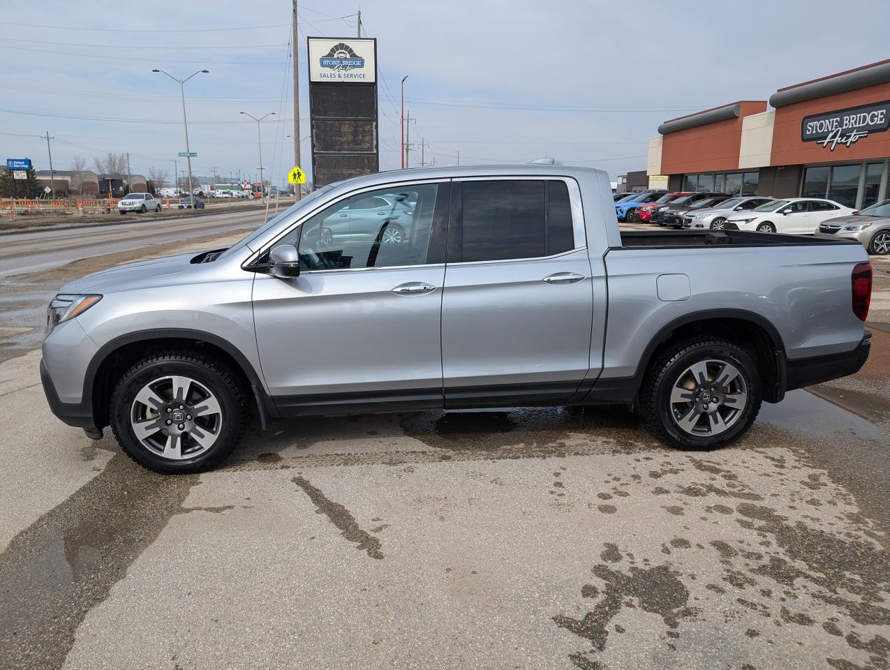 2017 Honda Ridgeline TOURING | Leather | Cooled Seats | Sunroof - Photo #6