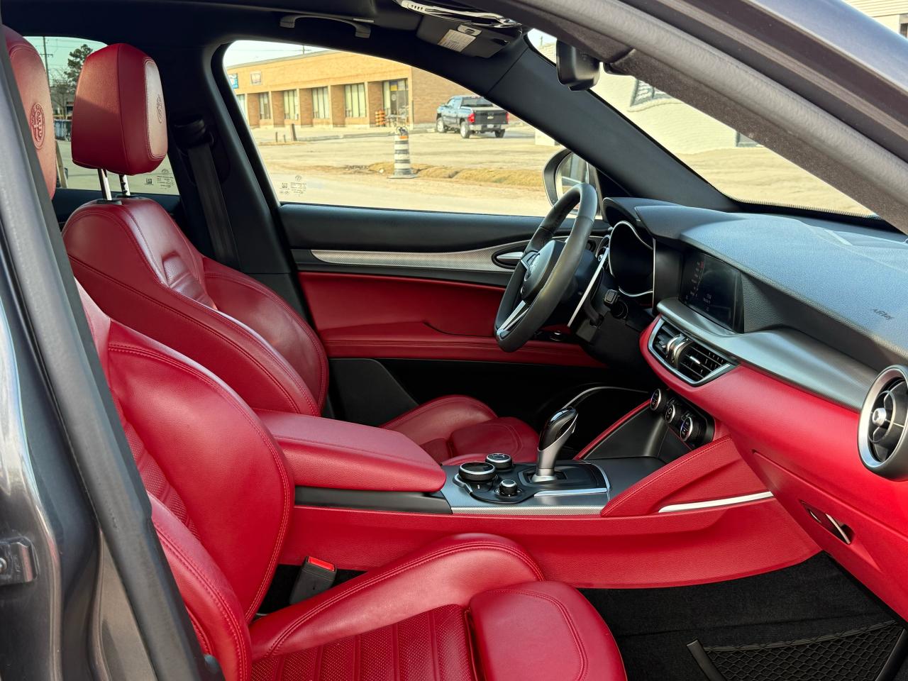 2019 Alfa Romeo Stelvio Ti Sport Q4 | REDINT|SUNROOF|NAVI - Photo #12