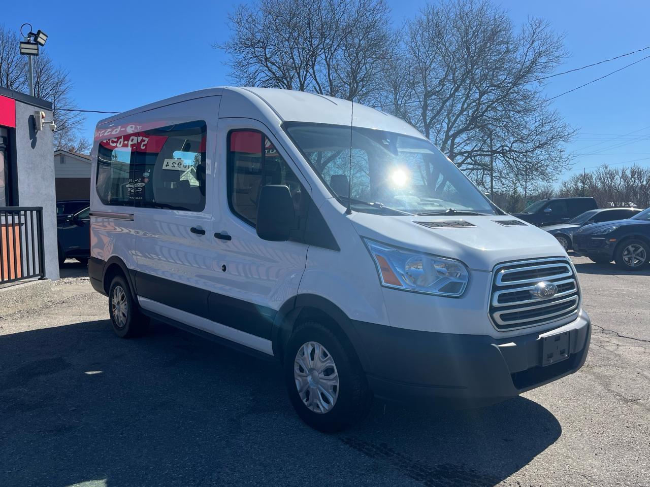 2018 Ford Transit XLT | 8 PASSENGER | Cruise Control | Rear Climate Control - Photo #7