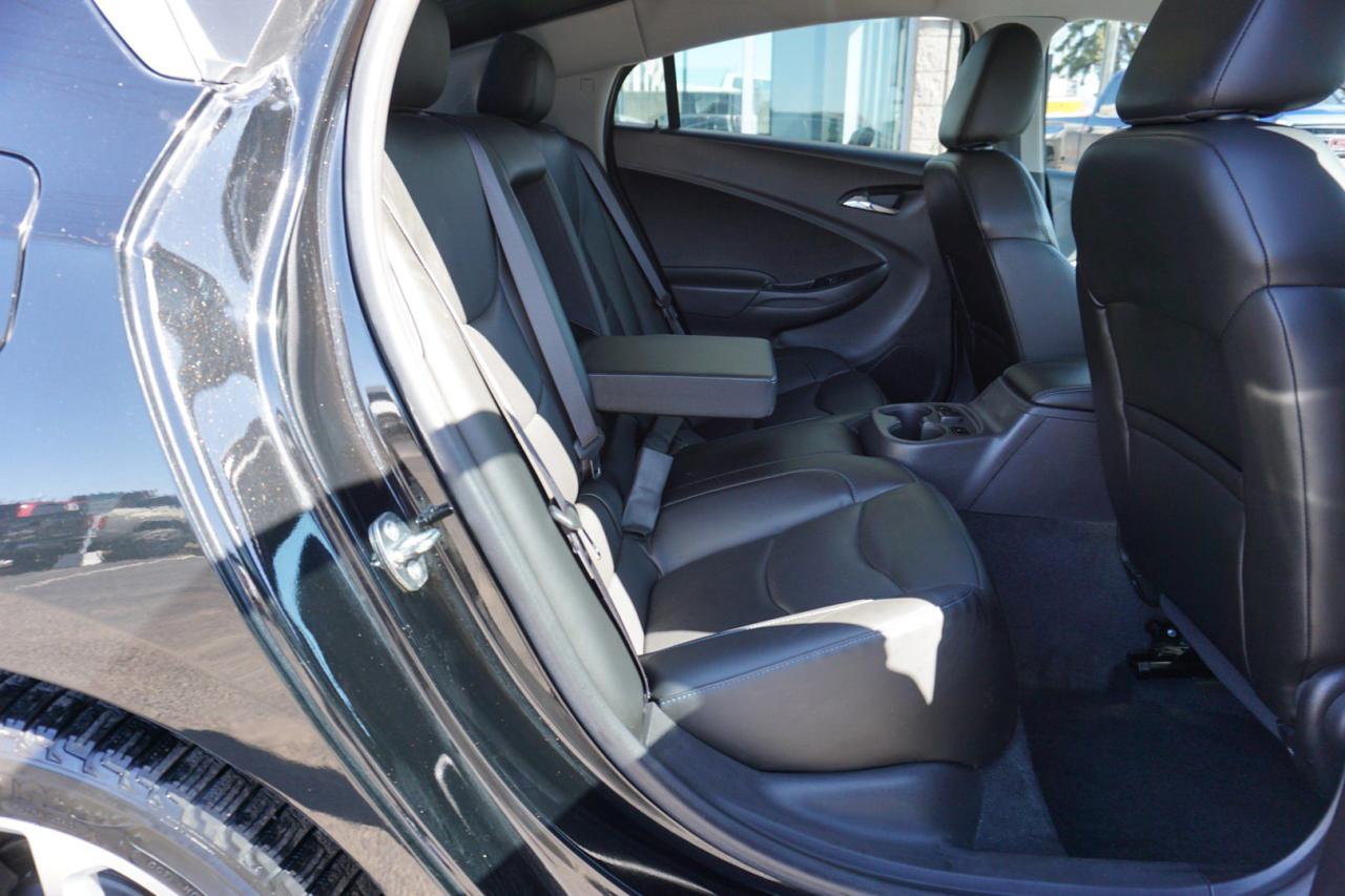 2016 Chevrolet Volt PREMIUM CERTIFIED *25 CHEVY SERVICE* CAMERA NAV BLUETOOTH LEATHER HEATED SEATS CRUISE ALLOYS - Photo #17