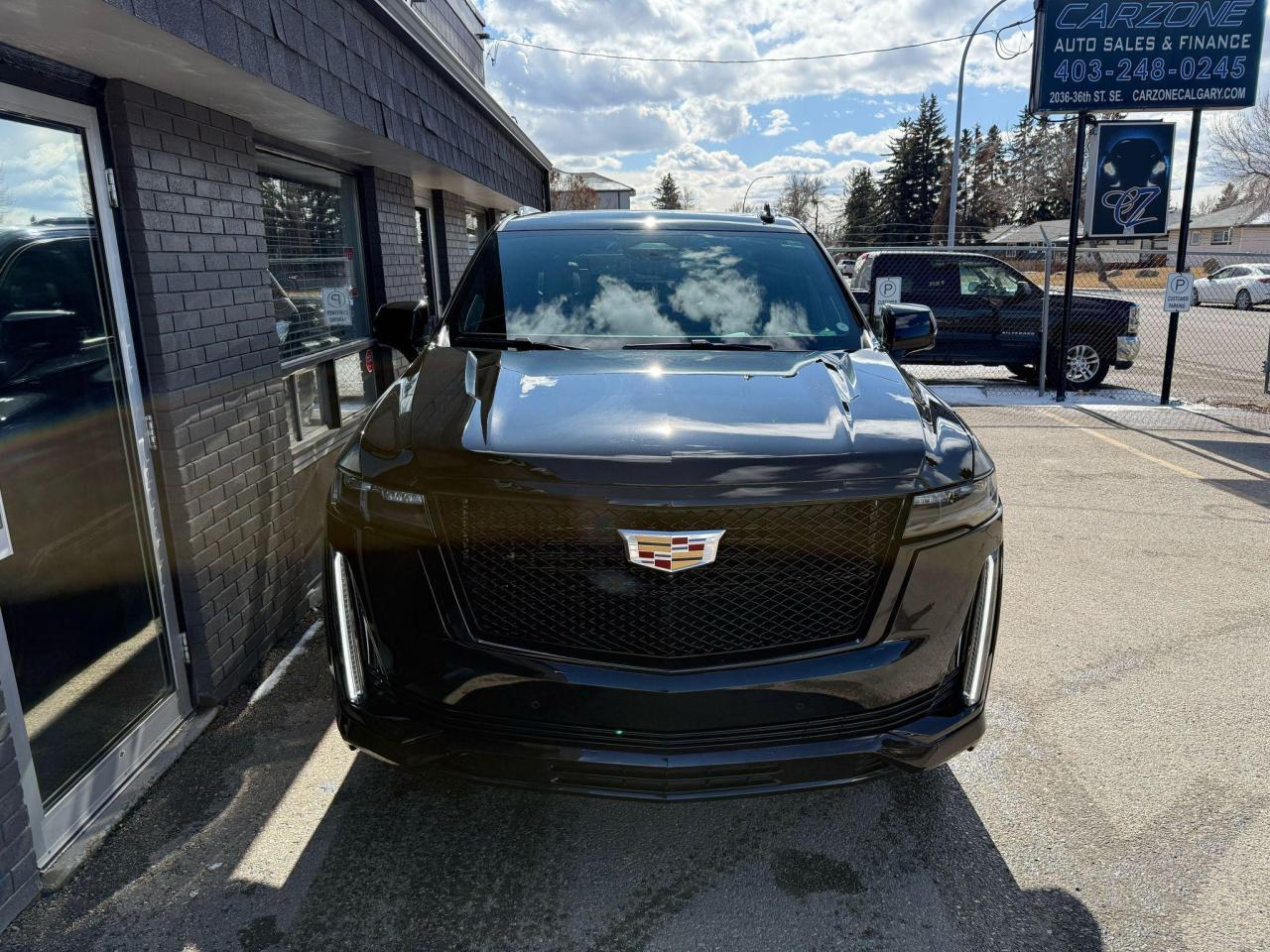 2023 Cadillac Escalade Sport Platinum w/ SUPER CRUISE - Photo #11